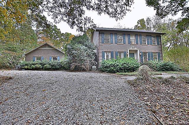 2009 Creekwood Drive - Photo 1