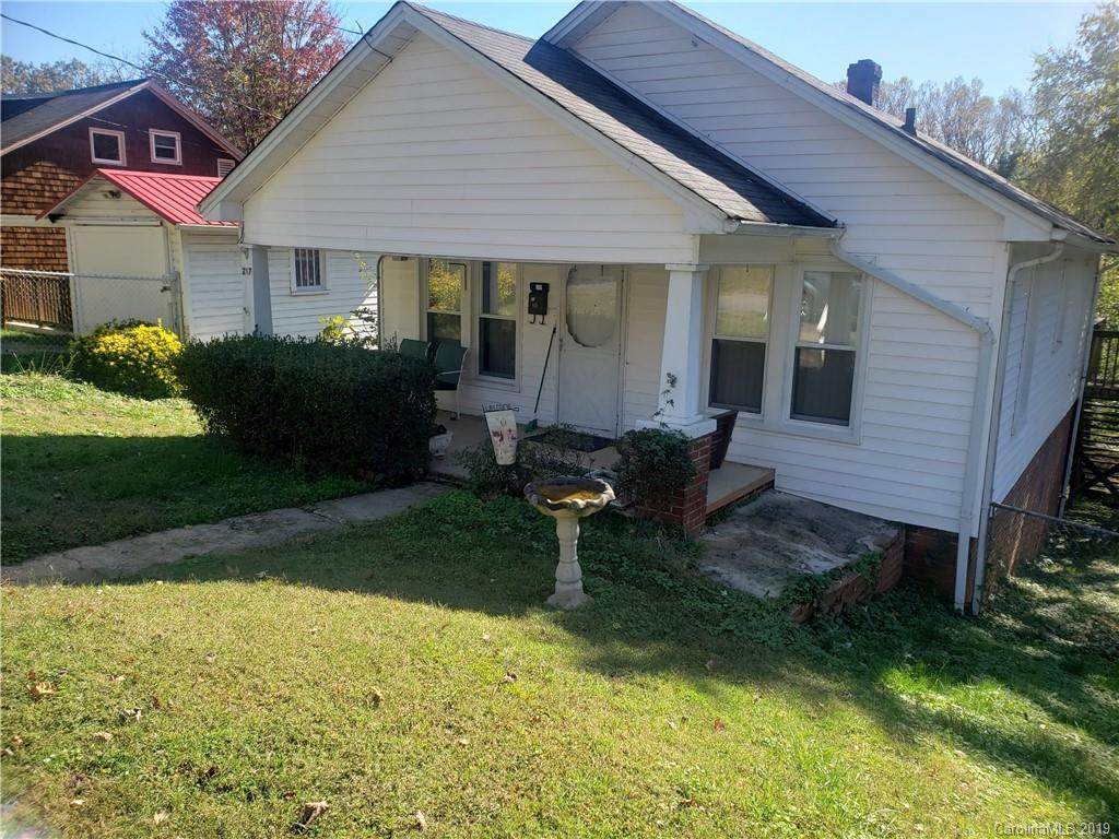 217 Evans Street - Photo 1