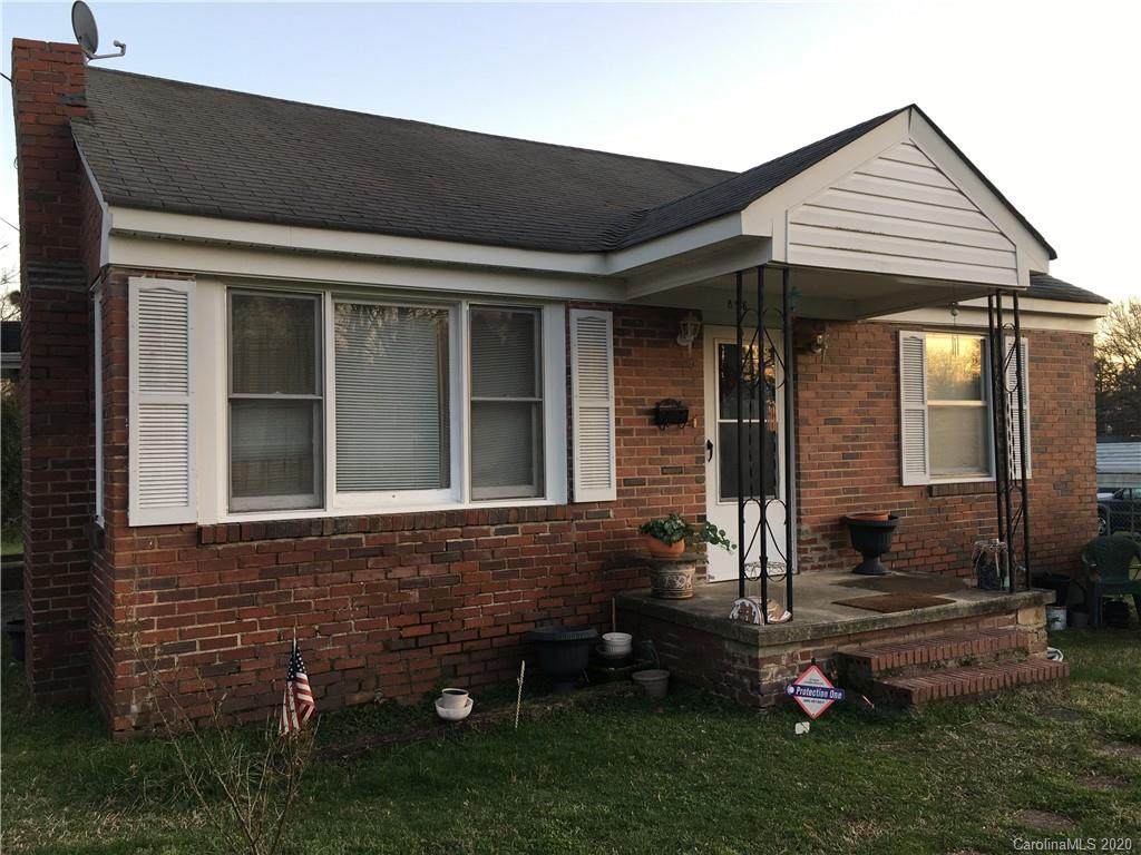 826 Adams Drive - Photo 1