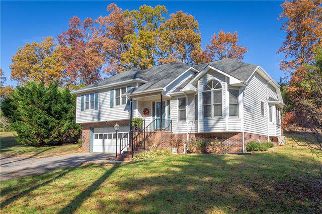 3153 Roland Road - Photo 1