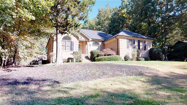 2532 Willowbrook Drive - Photo 1