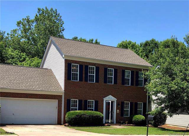 9913 Highlands Crossing Drive - Photo 1