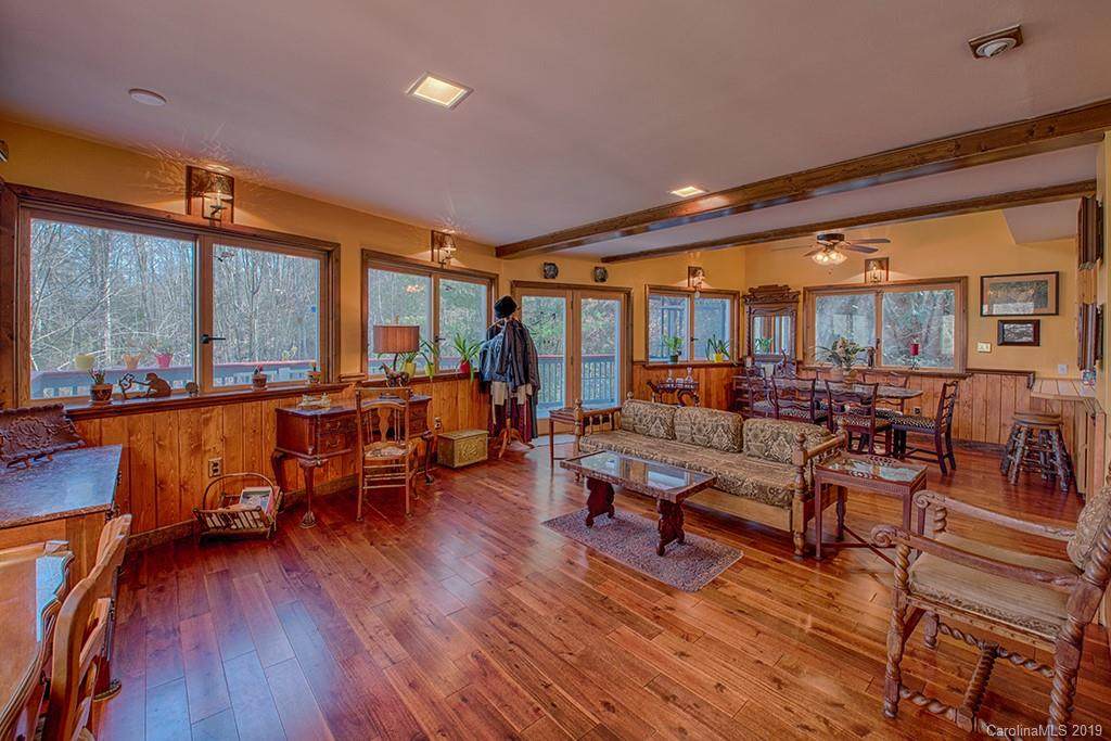 9295 White Oak Road - Photo 1