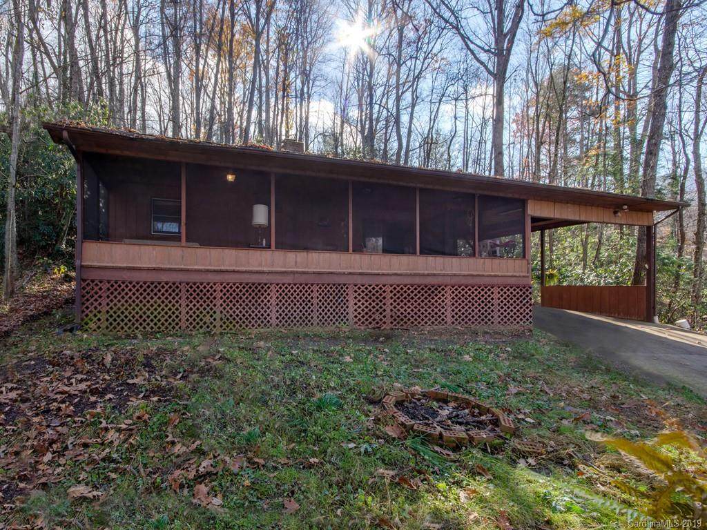 312 Azalea Drive - Photo 1