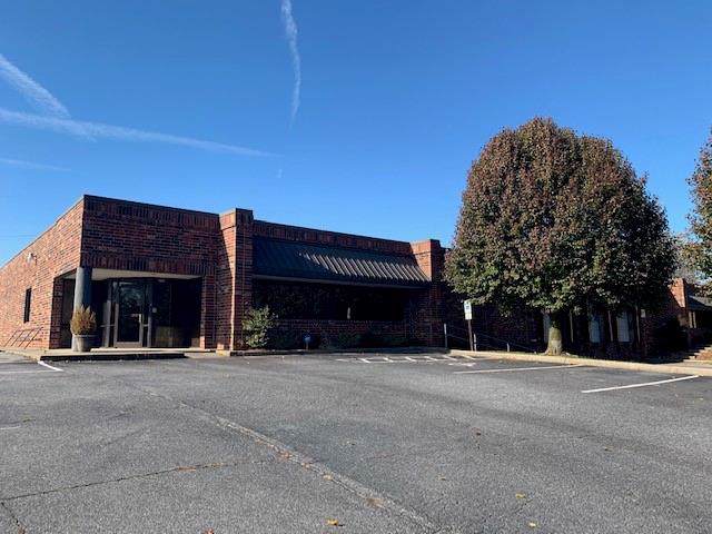 1720 Tate Boulevard - Photo 1