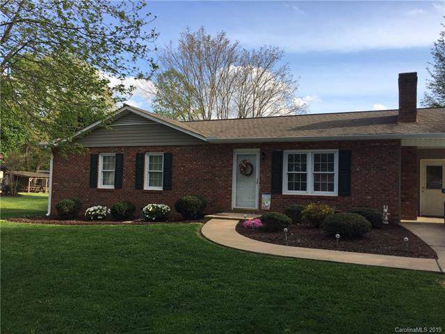 181 Sunset Drive - Photo 1