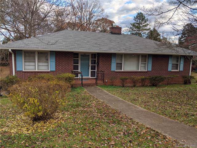 863 Colonial Drive - Photo 1