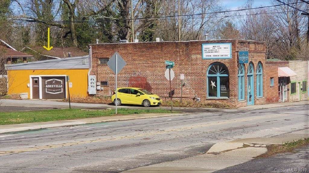 225-227B, Haywood Road - Photo 1