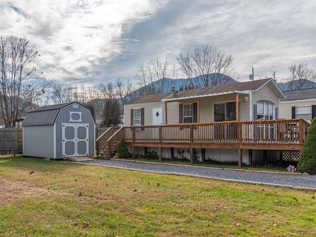 211 Pike Point - Photo 1