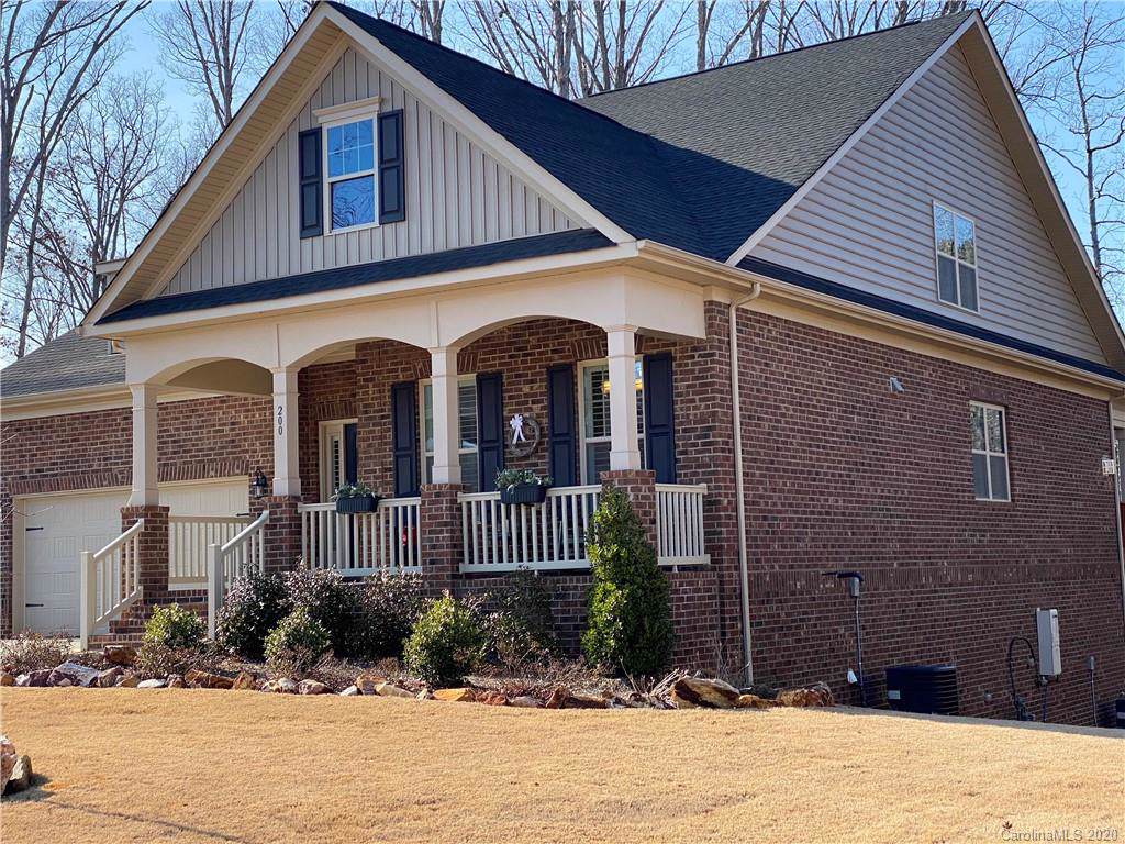 200 Kentmere Lane - Photo 1