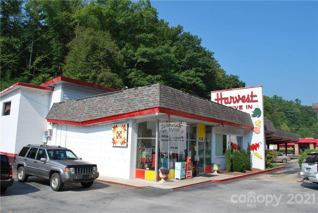 861 North Main Street - Photo 1