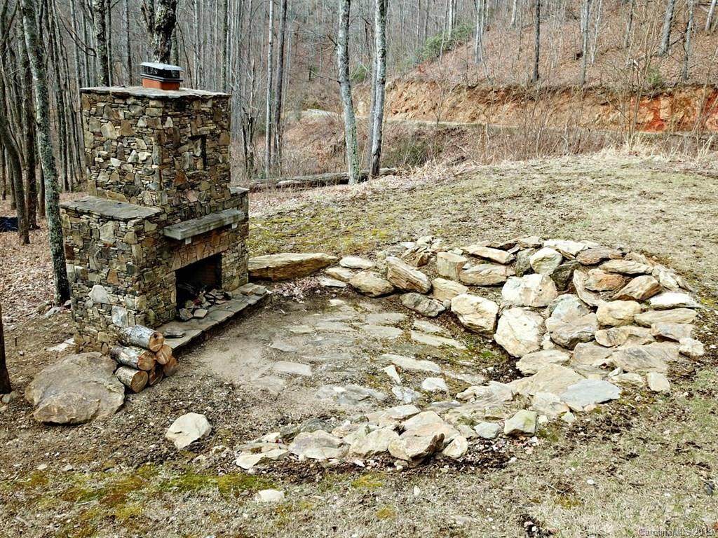 21 Deep Spring Road - Photo 1