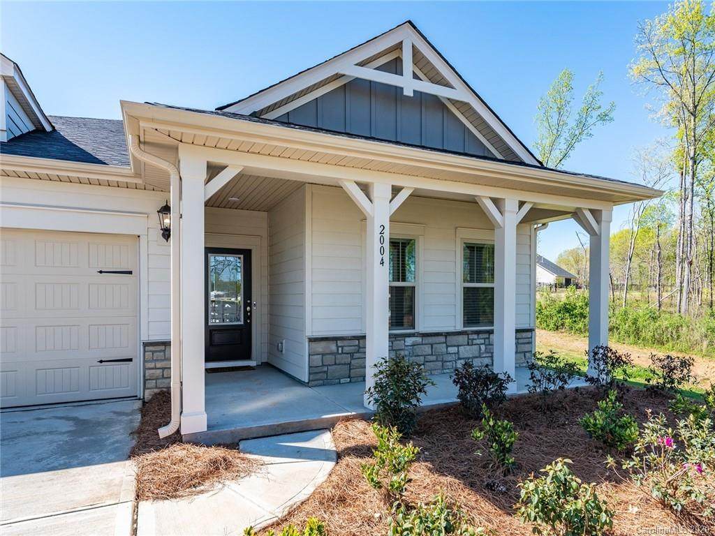 2004 Poplar Ridge Drive - Photo 1