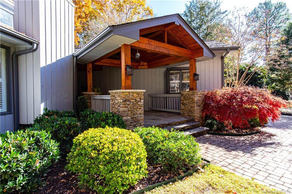 10 Catawba Ridge Court - Photo 1