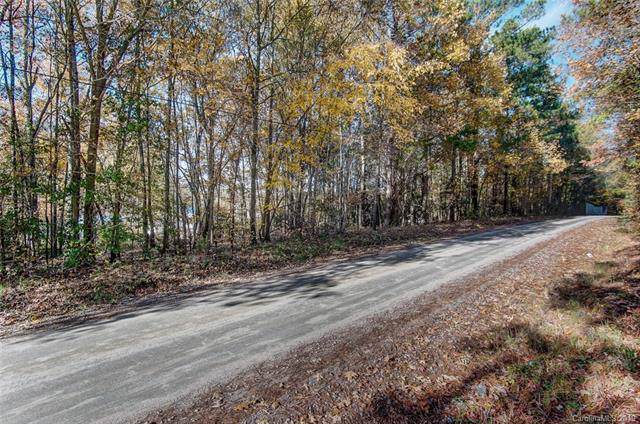 - South Wyck Drive - Photo 1