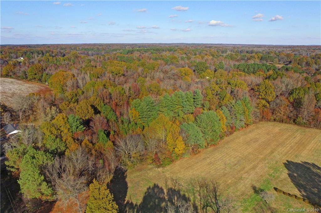 0 Hawkins Loop - Photo 1