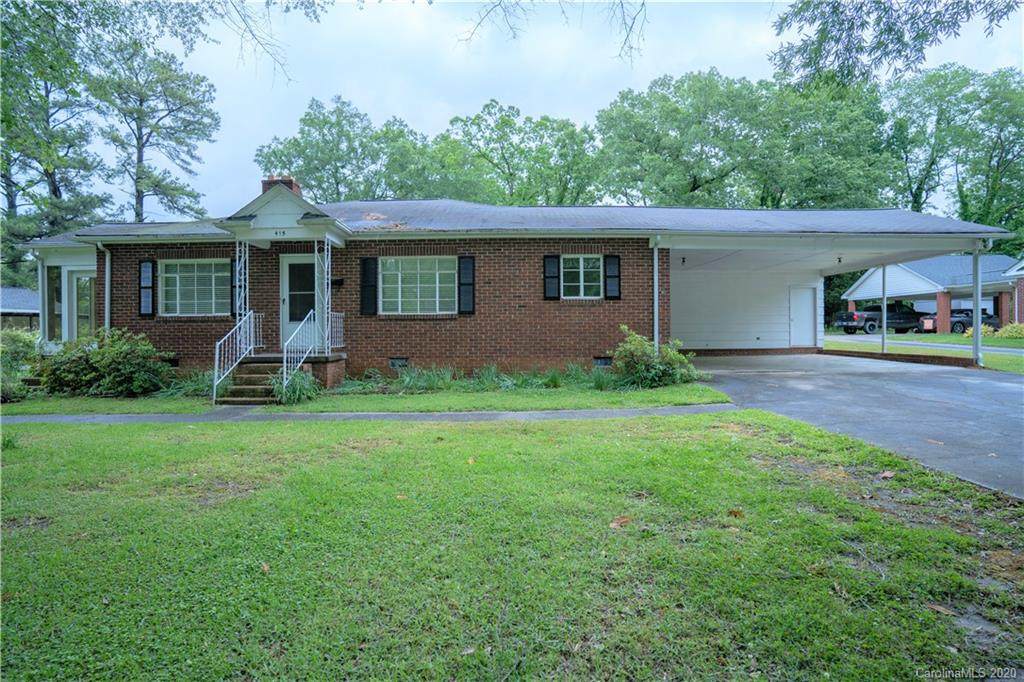 415 Gillsbrook Road - Photo 1