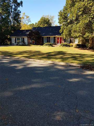 214 Windsor Drive - Photo 1