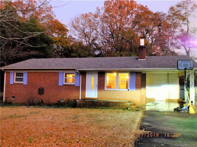 1013 Greenoak Road - Photo 1