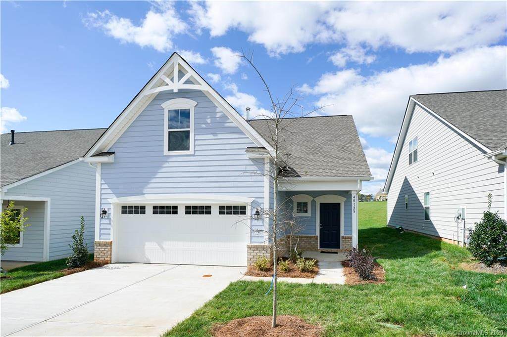 40125 Crooked Stick Drive - Photo 1