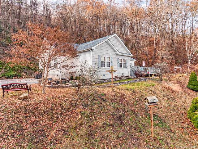 421 Willis Cove Road - Photo 1