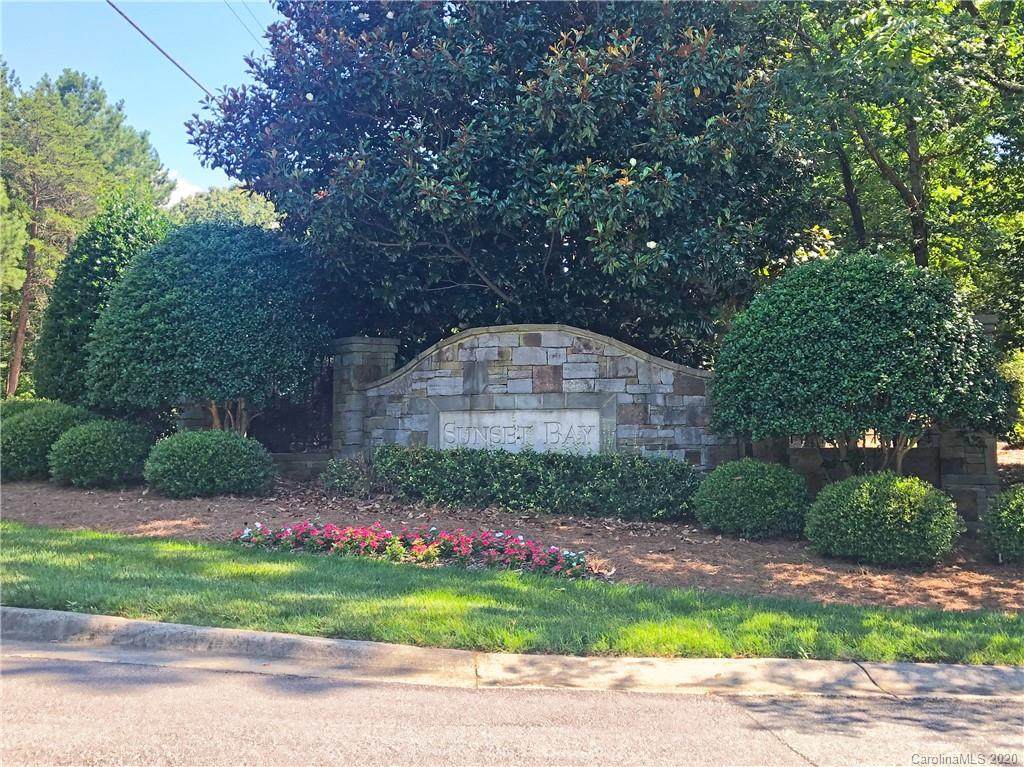 103 Covedale Court - Photo 1