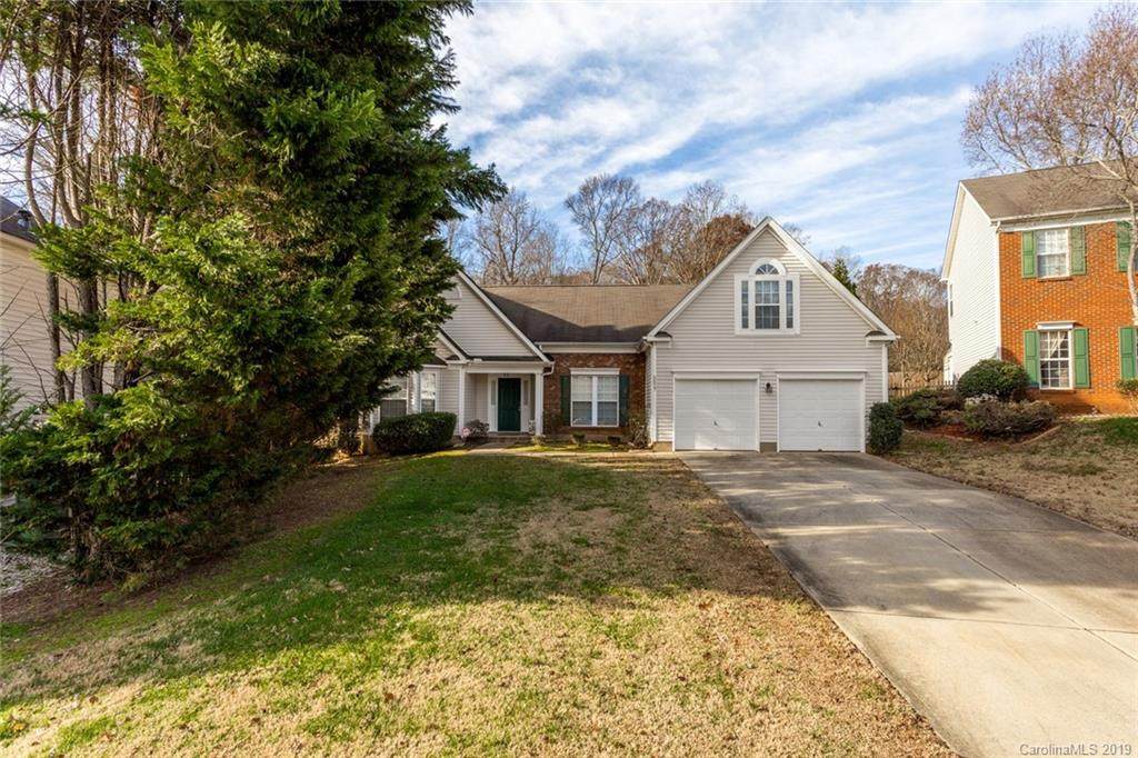 5517 Suncrest Court - Photo 1