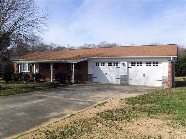 214 Hazelwood Drive - Photo 1