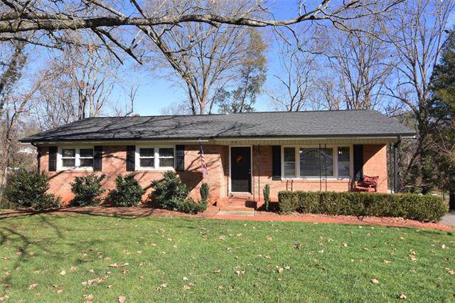 401 Cedar Avenue - Photo 1