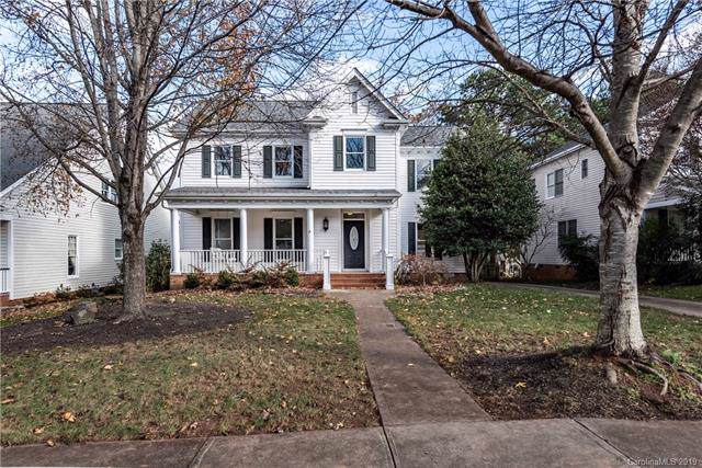 136 Lynbrook Drive - Photo 1
