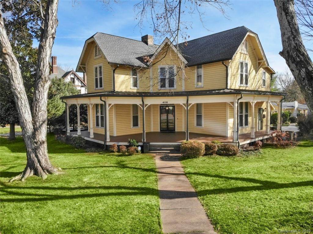 406 Davie Avenue - Photo 1