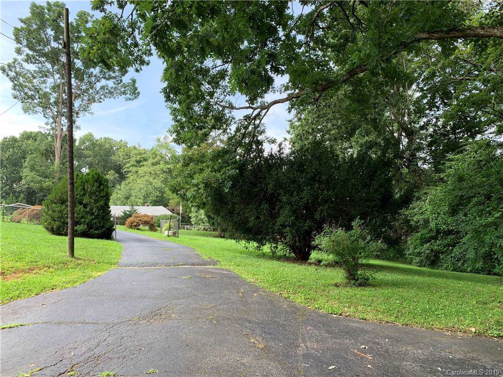 99999 Oakdale Drive - Photo 1