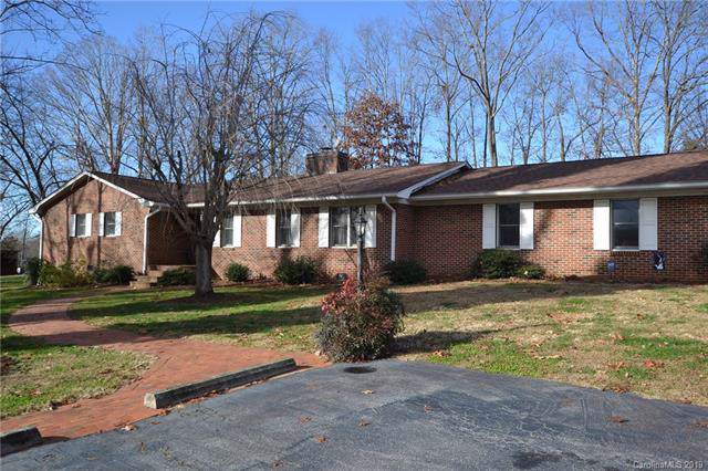 185 Parton Avenue - Photo 1
