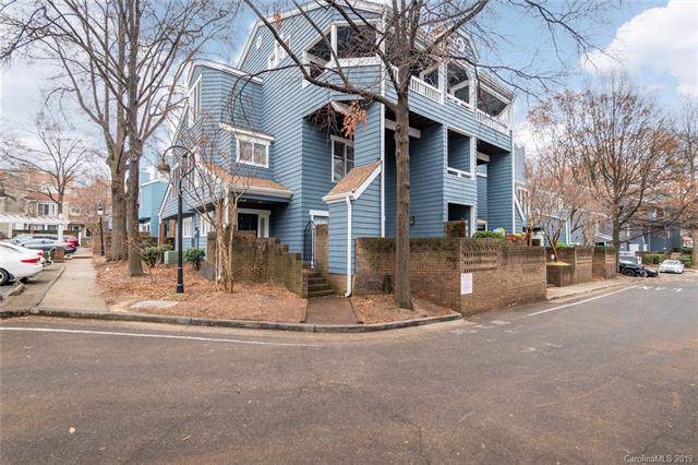 423 8th Street - Photo 1