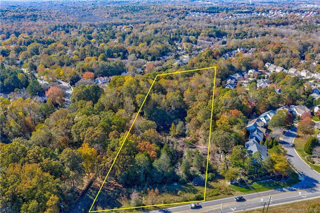 13714 Lancaster Highway - Photo 1