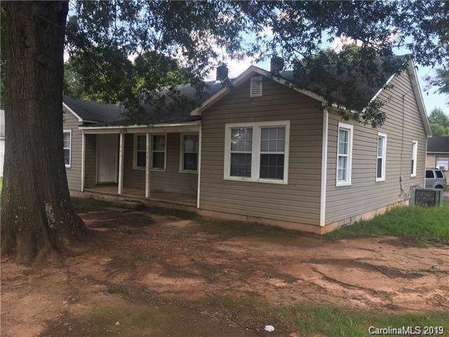 543/545 Woodlawn Drive - Photo 1