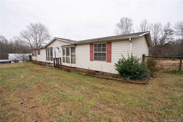 2942 Denwood Drive - Photo 1