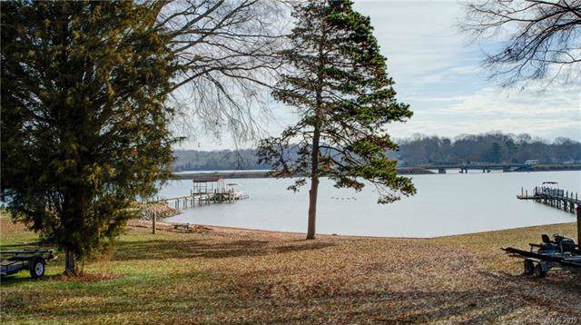174 Elysian Drive - Photo 1