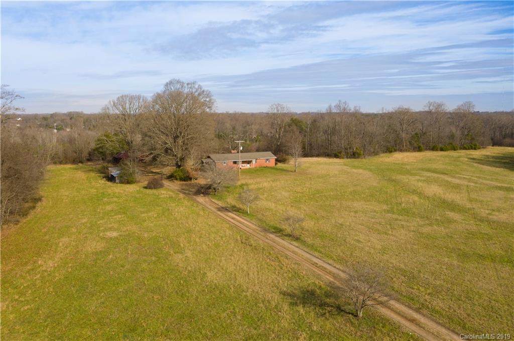 319 Presbyterian Road - Photo 1