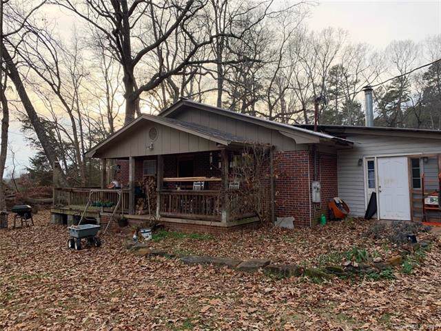 101 Tack Lane - Photo 1
