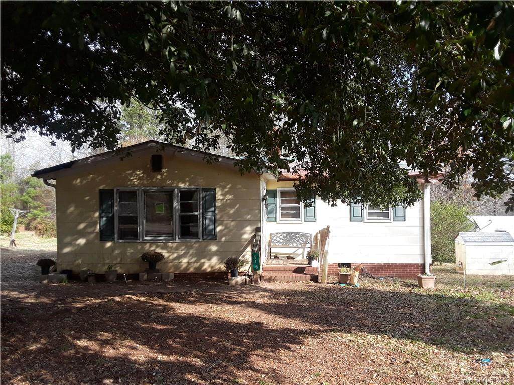 516 Moore Street - Photo 1