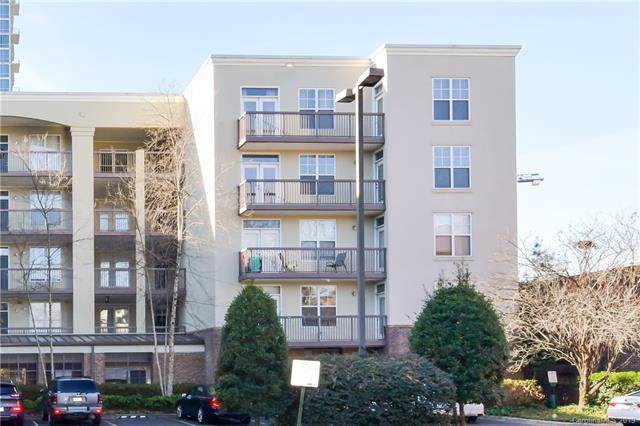 405 7th Street - Photo 1