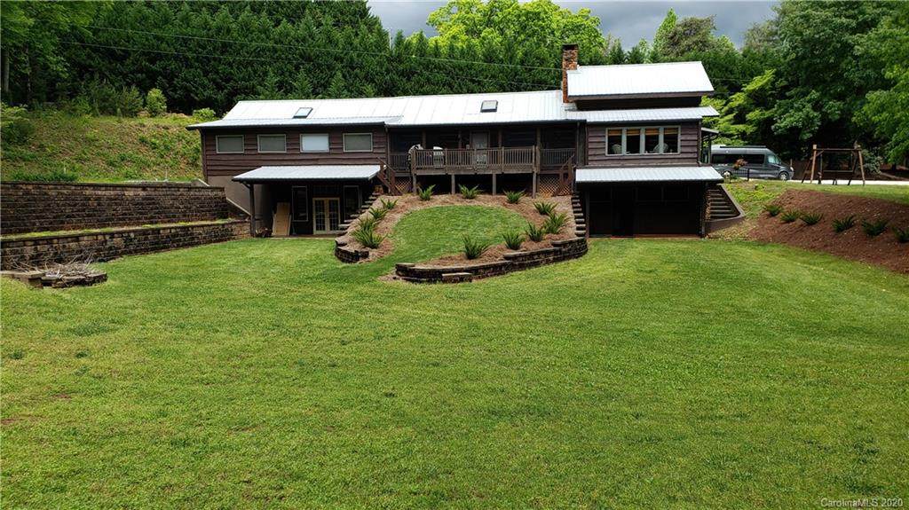 990 Hunting Country Road - Photo 1
