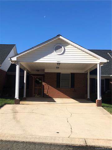 19915 Oak Leaf Circle - Photo 1