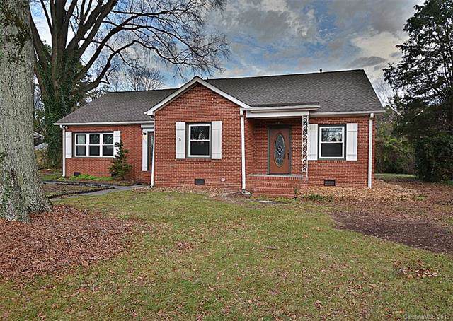6720 Tuckaseegee Road - Photo 1