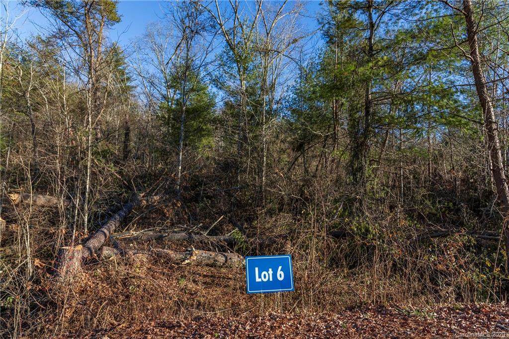 112 Saddle Ridge Drive - Photo 1
