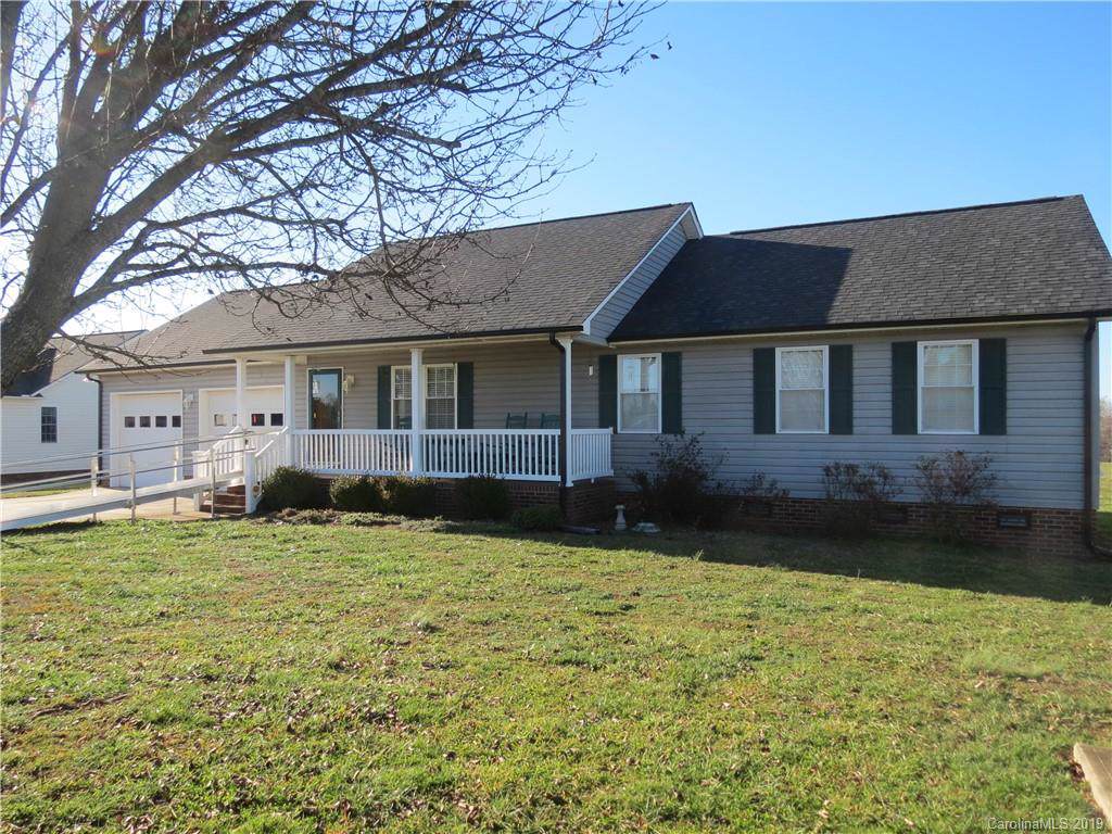 5034 Deer Run Drive - Photo 1