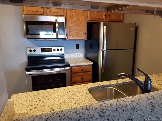 9621 Vinca Circle - Photo 1