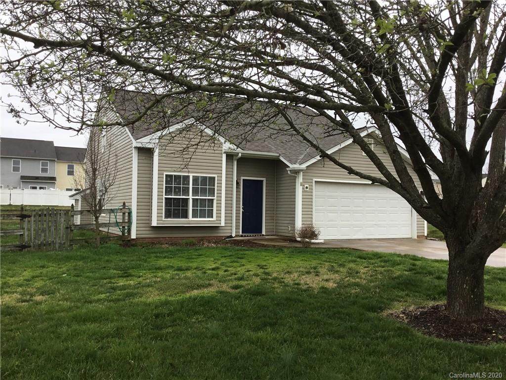 4621 Aldersbrook Drive - Photo 1