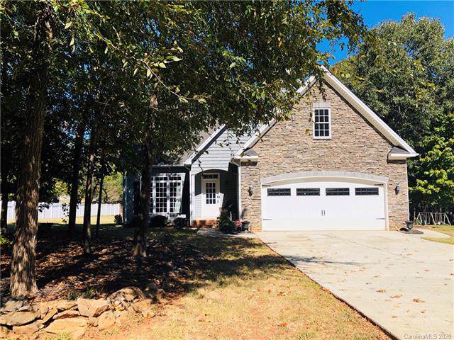 109 Fern Haven Lane - Photo 1